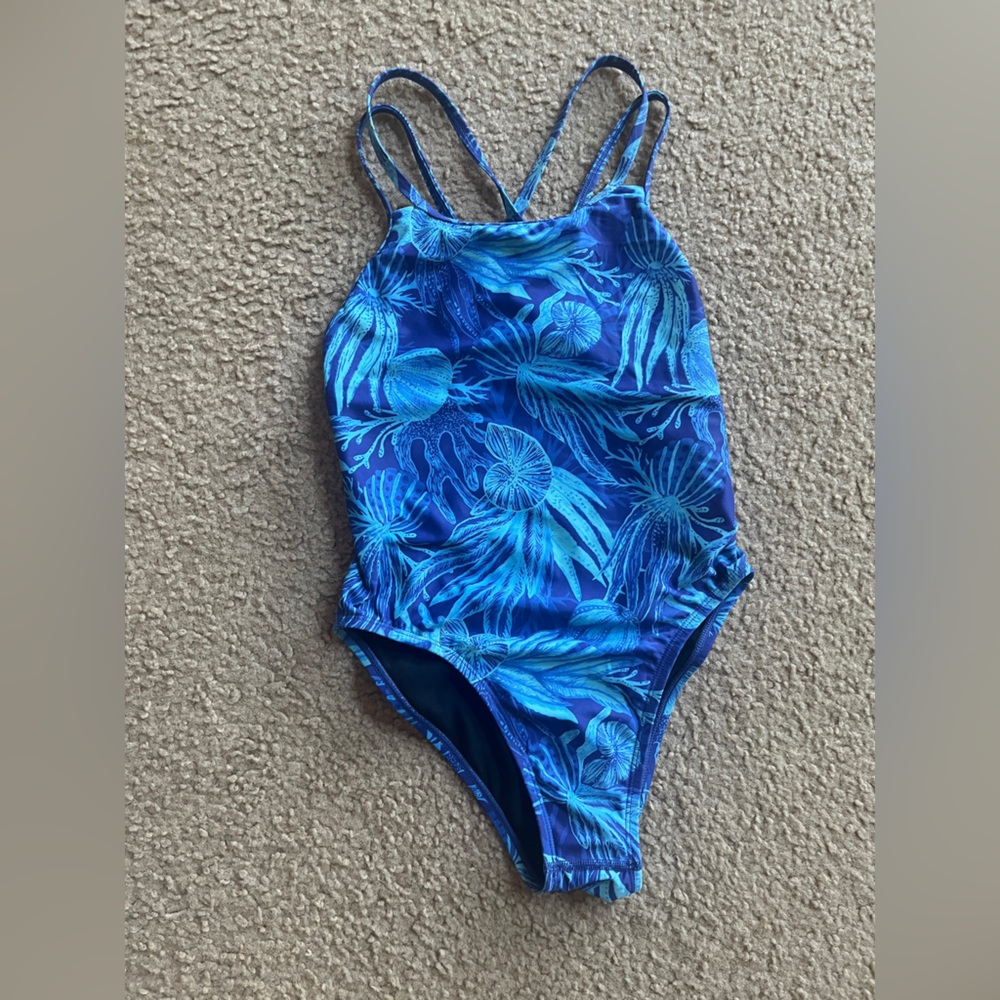 Jolyn Onesie Murray, 28